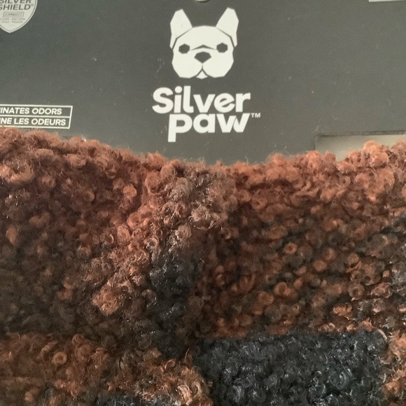 Dog Jacket. Silver Paws Humpfrey Dog jacket NWT size XL - Picture 3 of 5
